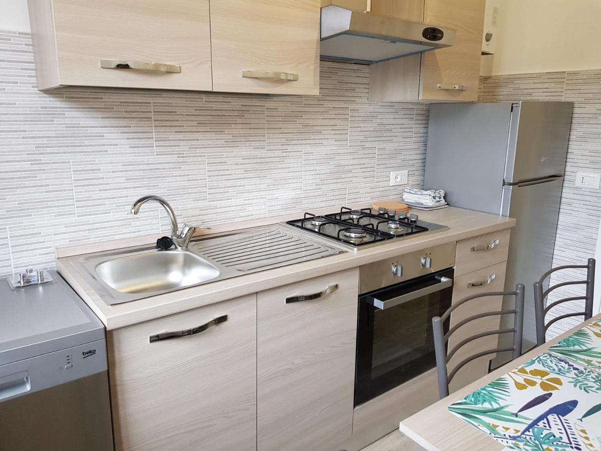 Ferienwohnung Quiete Ad Un Passo Dal Mare Albisola Superiore Exterior foto